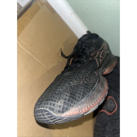 ASICS Women’s Sneakers Shoes Gel Saiun Black Rose Gold 1012B232 Size 10.5 - Picture 3 of 11